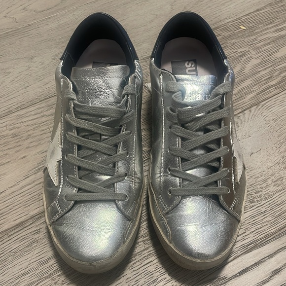 Golden Goose Super Star Metallic Leather Sneakers - Picture 3 of 9